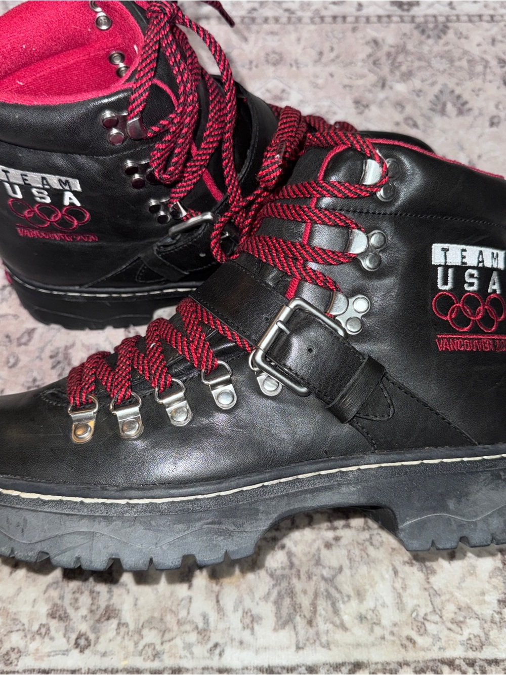 Mens Polo Ralph Lauren Olympics Team Boots USA Vibram Soles Size 7.5 D